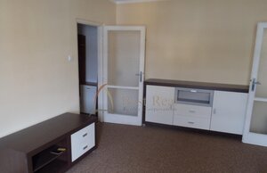 Best-Real ponúka na predaj 2. izbový kompletne zrekonštruovaný,tichý a slnečný b — foto 3