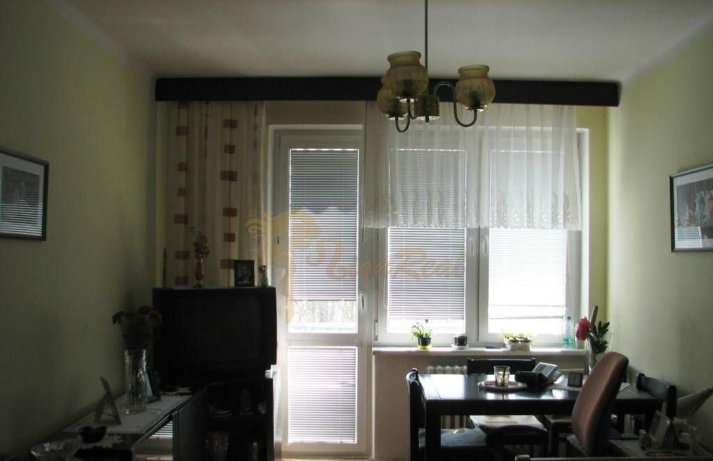 3-izb. Medzilaborecká, Ružinov, 2/3 p. balkón — foto 3