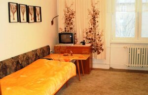 3-izb. Medzilaborecká, Ružinov, 2/3 p. balkón — foto 4