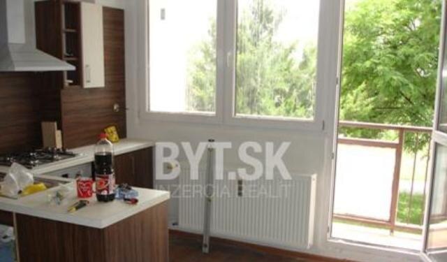 KVP-1,5izb. Húskova komplet rek — foto 3