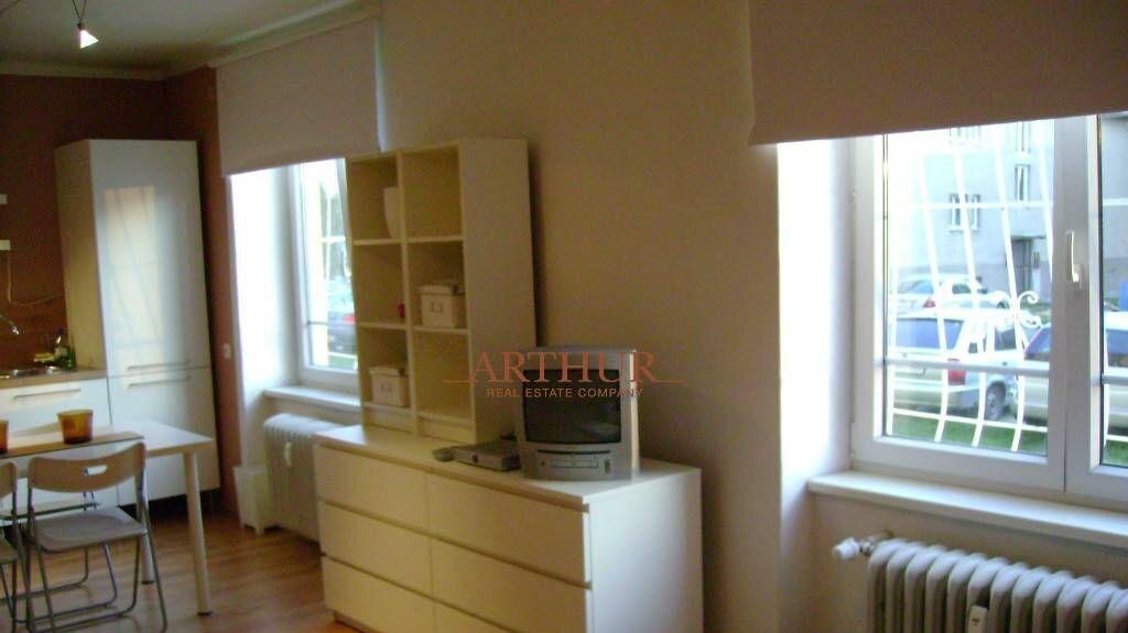 ARTHUR - Prenájom garsónky ul. Doležalova — foto 2