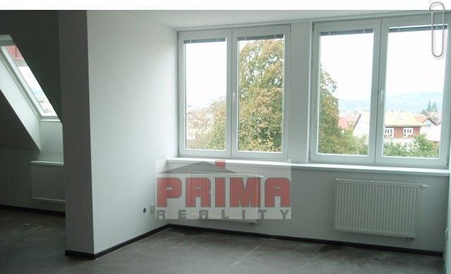 991: Prenájom: nové kancelárie 70 80 m2 Bytča. — foto 4