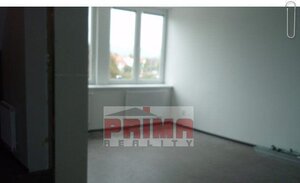 991: Prenájom: nové kancelárie 70 80 m2 Bytča. — foto 2