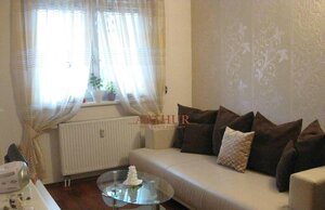 ARTHUR - Na predaj šikovný 1,5-izbový byt vo Vrakuni — foto 1