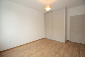 5-izb. nový Rodinný dom Hainburg a/d Donau so záhradou a parkovaním — foto 18