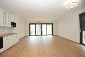 5-izb. nový Rodinný dom Hainburg a/d Donau so záhradou a parkovaním — foto 3