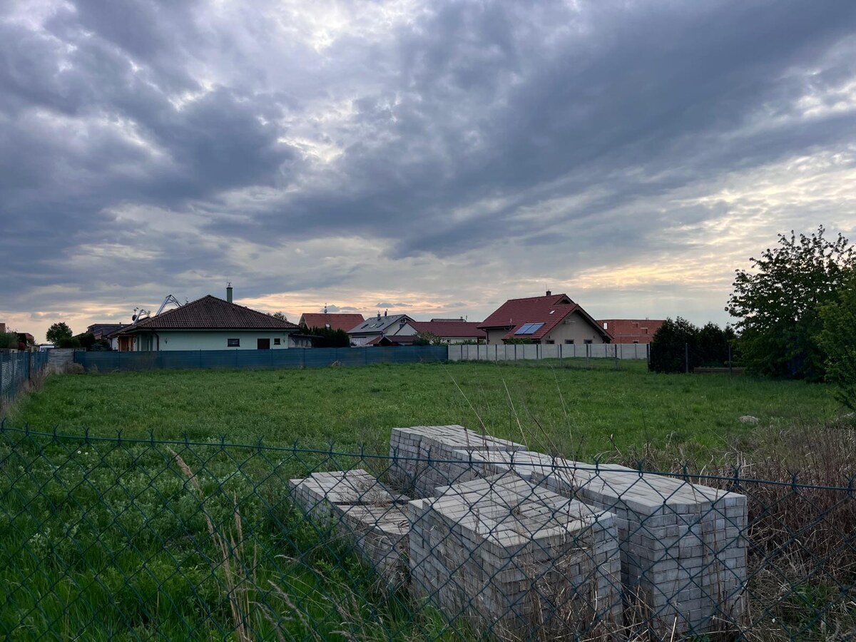 Dva Pozemky, Malé Košariská, Dun.Lužná 653 m2 a 724 m2 pri jazere — foto 4