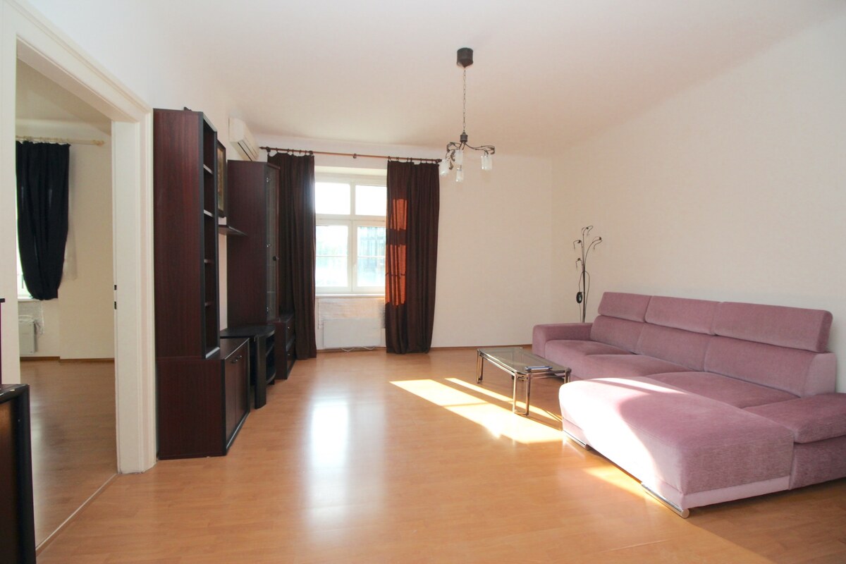 3-izb.čiast.zariadený byt oproti Centrálu,102 m2 s parkovaním vo dvore — foto 2