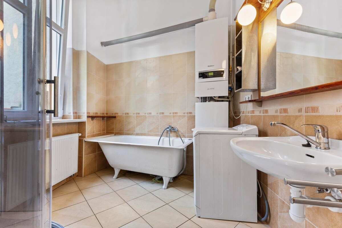 Priestranný 3 izbový byt pri Prezidentskom paláci - Rezervované — foto 13