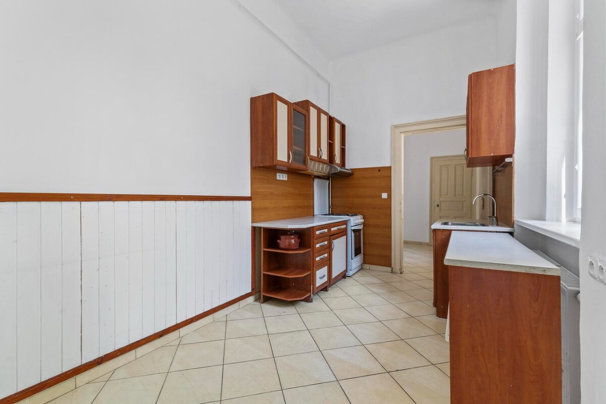 Priestranný 3 izbový byt pri Prezidentskom paláci - Rezervované — foto 19