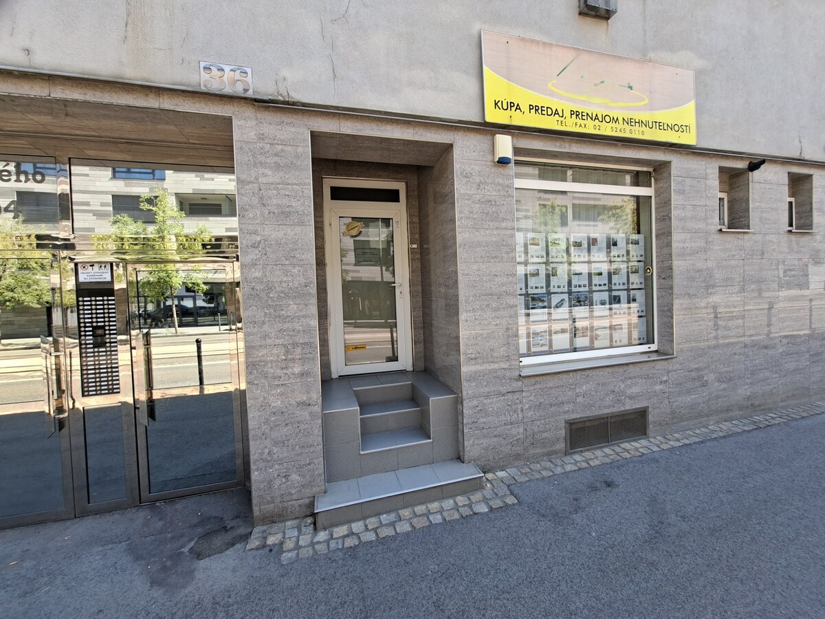 Prenájom samostatného obchodného priestoru