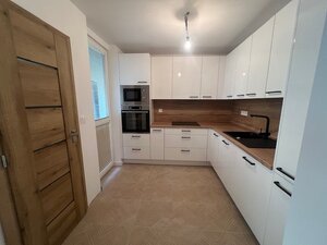 Kompletne prerobený 3i byt na Medenej ul., balkón, loggia — foto 3