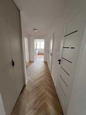 Kompletne prerobený 3i byt na Medenej — foto 11