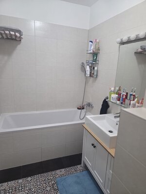 2i byt v novostavbe na Žltej ul., garážové státie, sklad — foto 24