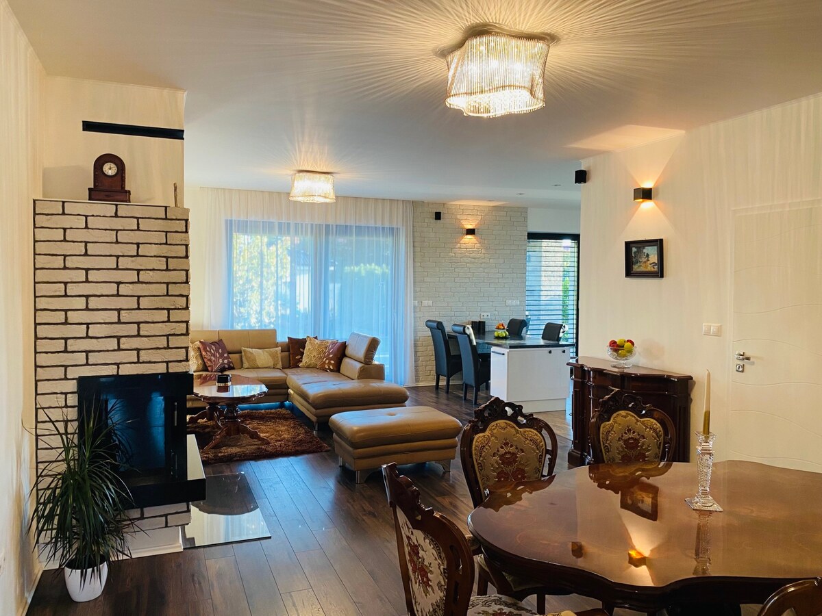 Nadštandardný 4 izbový RD vo Veľkých Dvorníkoch — foto 11