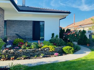 Nadštandardný 4 izbový RD vo Veľkých Dvorníkoch — foto 7