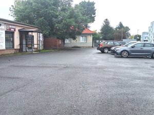 Predaj staršej komerčnej budovy s pozemkom priamo na Hlavnej ulici! — foto 3
