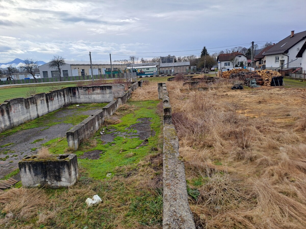 Stavebný pozemok 2 335 m² v obci Valča — foto 4