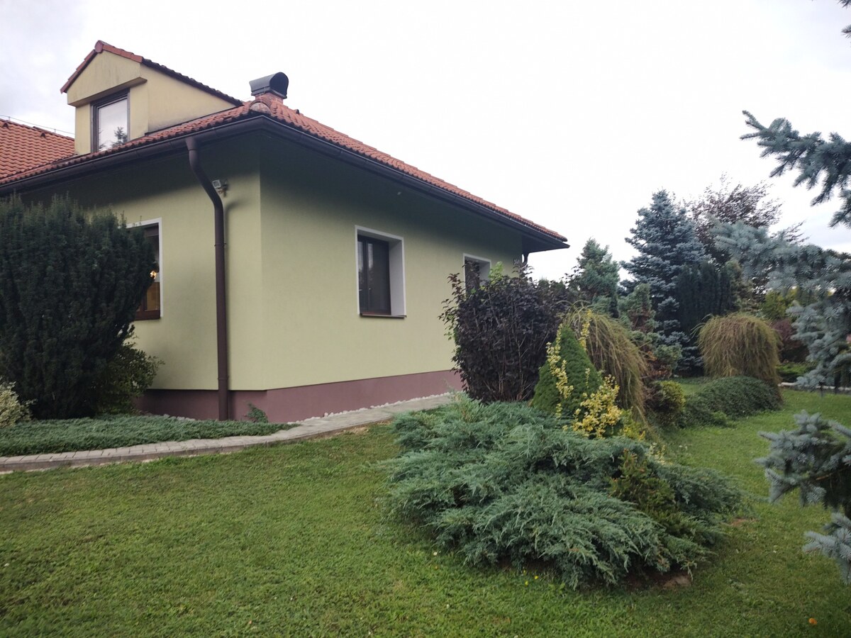 Priestranný dom v Trebostove -rezervovaný — foto 15