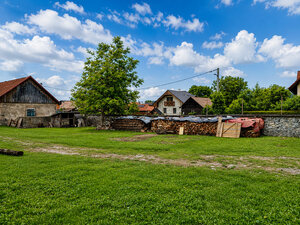 Stavebný pozemok 651 m² v obci Belá-Dulice – tichá lokalita — foto 2