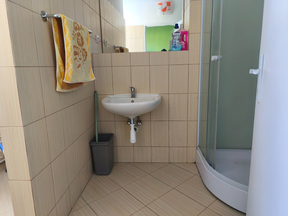 prenájom 2i bytu v Štúrovej štvrti, centrum — foto 4