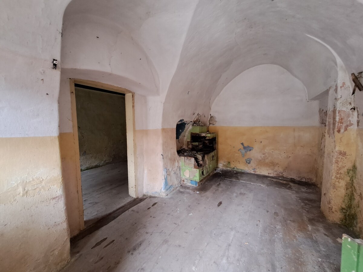 Rodinný dom v obci Háj v pôvodnom stave s veľkým potenciálom — foto 8