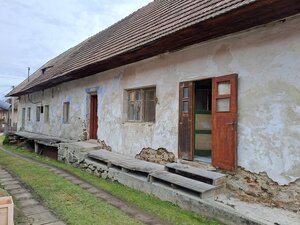 Rodinný dom v obci Háj v pôvodnom stave s veľkým potenciálom — foto 4