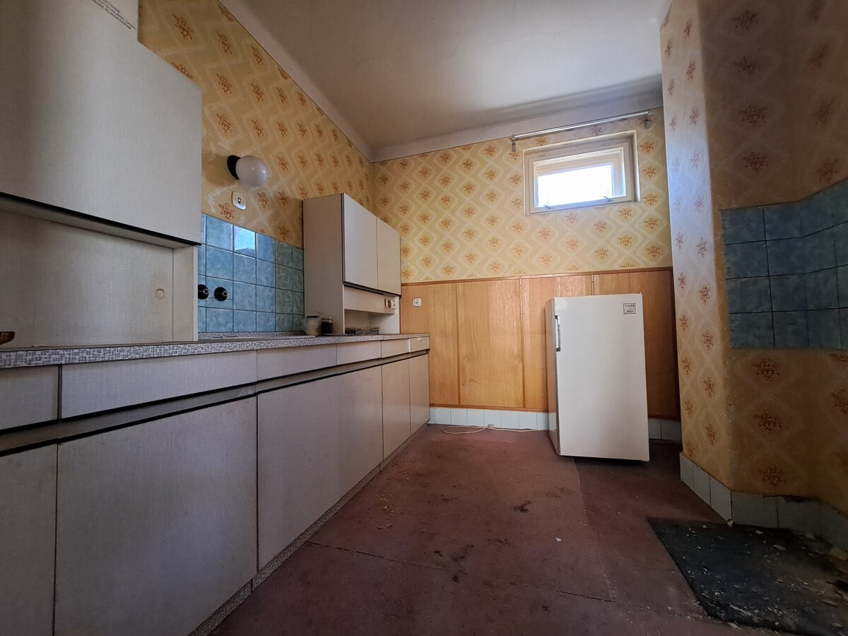 REZERVOVANÉ 3 izbový Rodinný dom vo Vrútkach v pôvodnom stave — foto 13