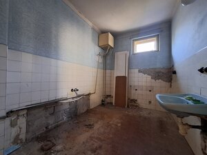 REZERVOVANÉ 3 izbový Rodinný dom vo Vrútkach v pôvodnom stave — foto 12