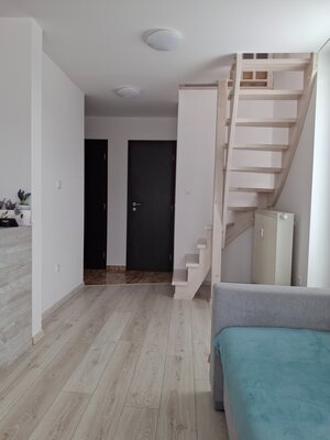 priestranný 4izbový byt  Nový Martin-rezervovaný — foto 14