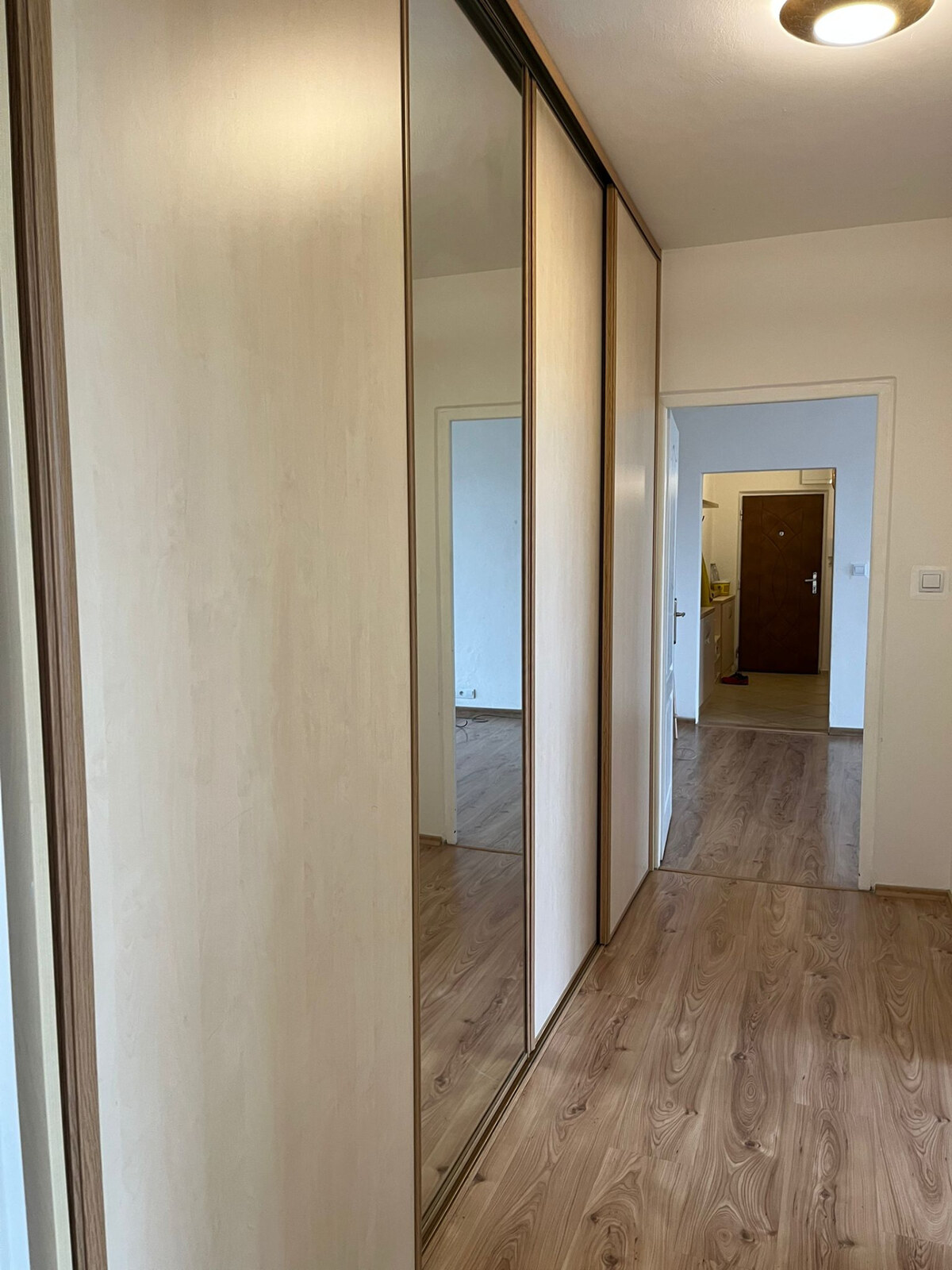 Veľký 3-izbový byt, Vrútky - REZERVOVANÉ — foto 3
