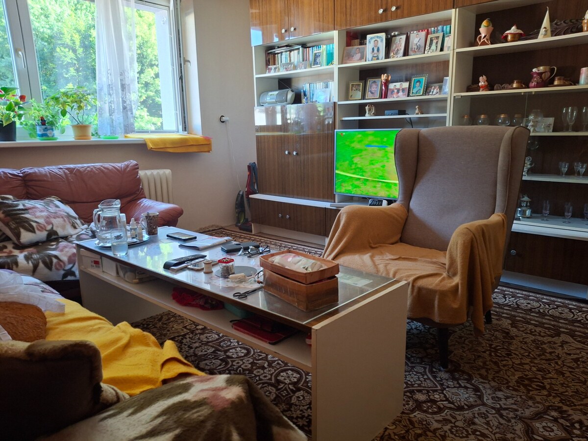 dvojbyt/ 4-5 izbový veľký byt — foto 2
