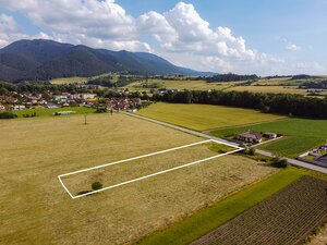 Rovinatý stavebný pozemok, Necpaly — foto 1
