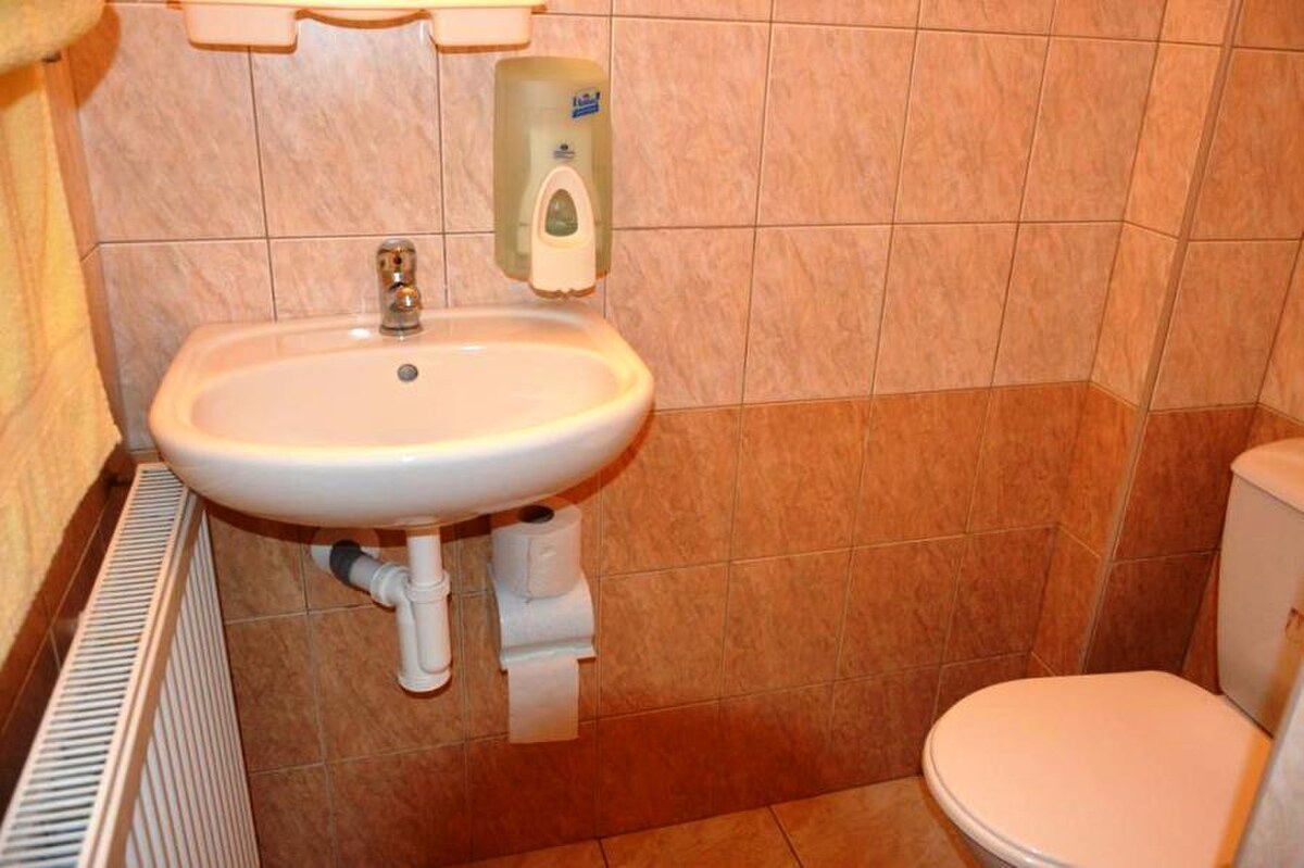 HORSKÝ HOTEL V CENTRE LYŽIARSKÉHO STREDISKA — foto 12