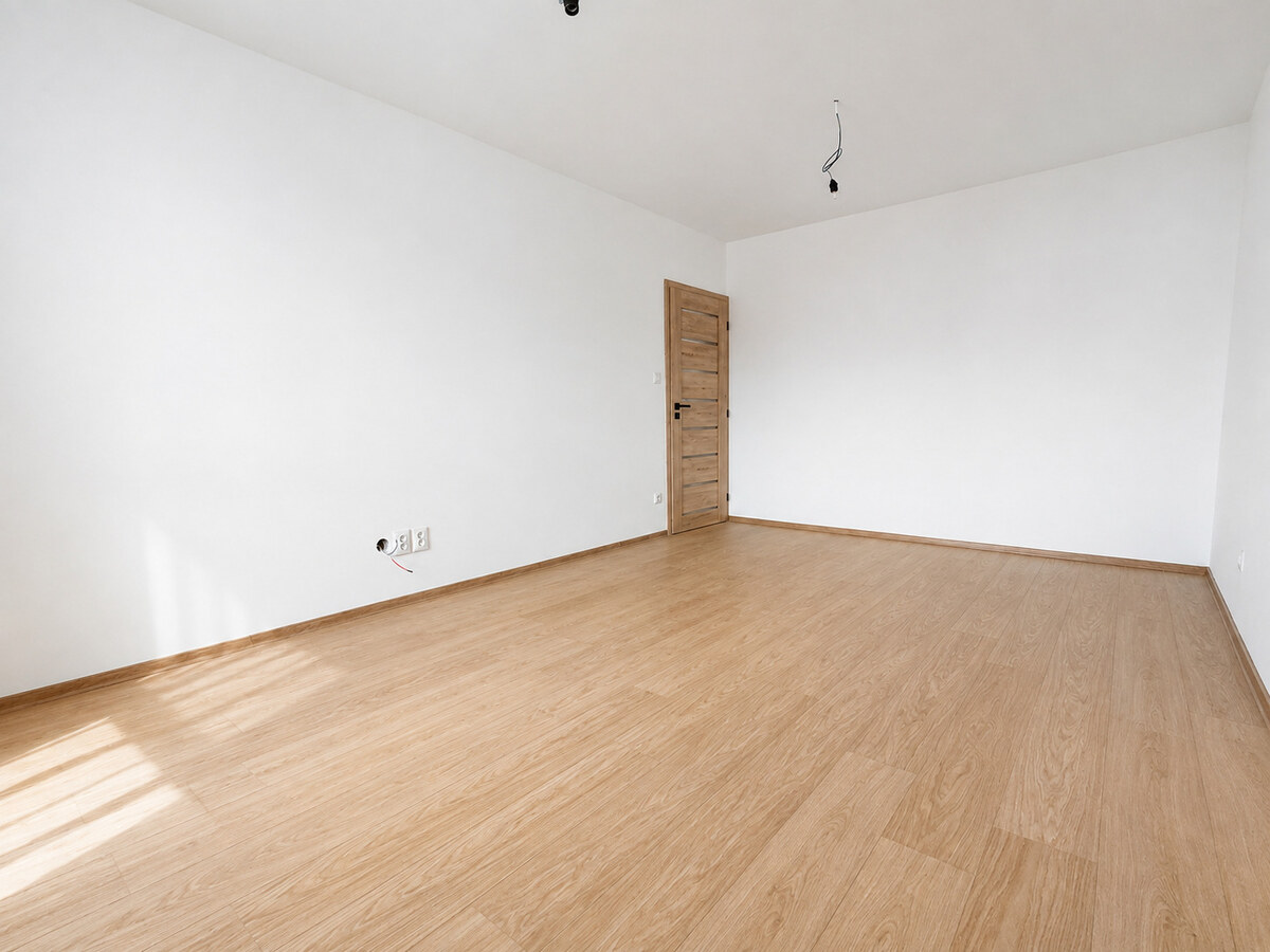 Znížená Cene Novo zrekonštruovaný 2 izbový byt s veľkou loggiou — foto 6