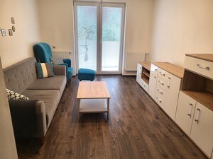 Prenájom: príjemný 2-izbový byt s parkovaním, Martin - centrum — foto 2