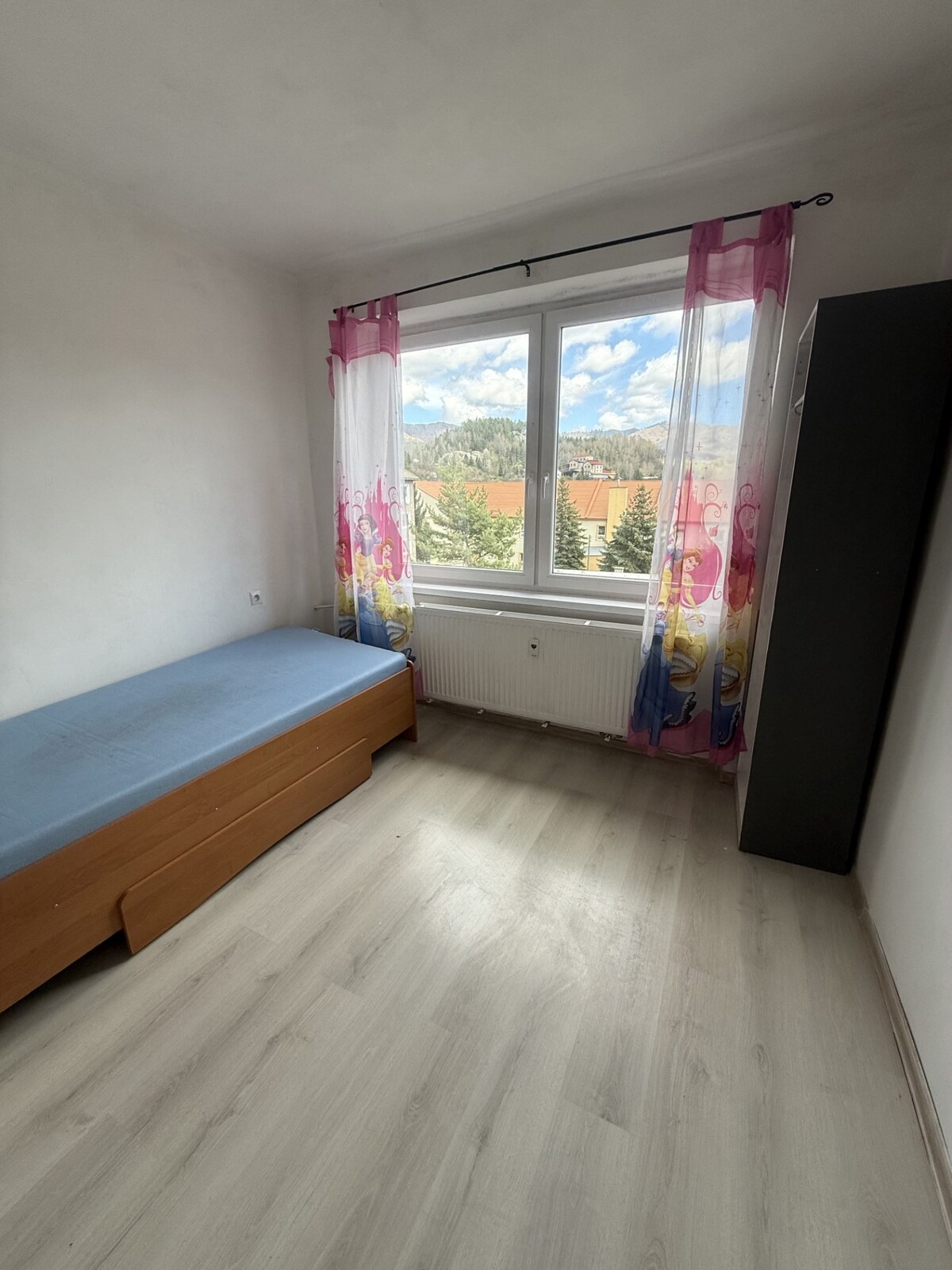 3 izbový tehlový byt v Dobšinej — foto 7