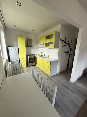 3 izbový tehlový byt v Dobšinej — foto 3