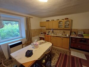 Pekný rodinný dom v obci  Drnava. — foto 12