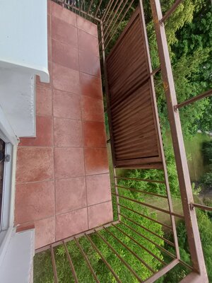 Znížená cena – Pekný a svetlý 2-izbový byt s balkónom (Vargo — foto 9