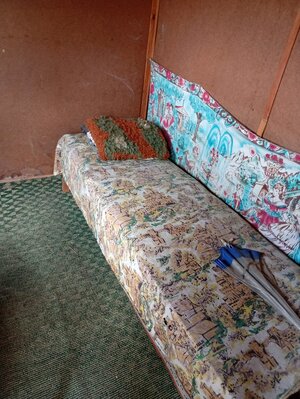 Chatka v chatovej oblasti- Plešivec. — foto 5