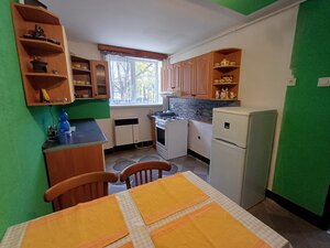 Znížená cena....2 izbový tehlový byt na sídlisku Vargove pole. — foto 1