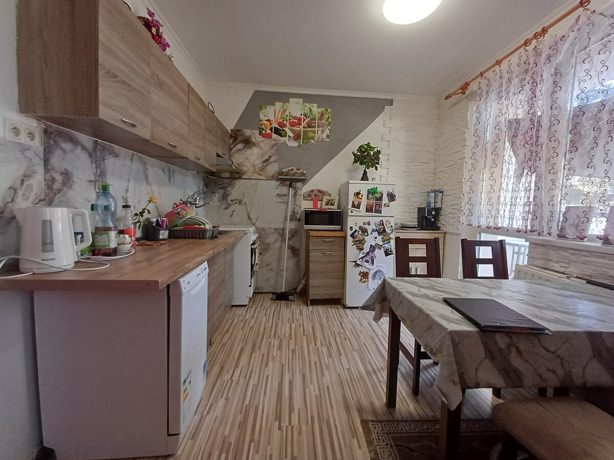 2 izbový byt s balkónom blízko centra mesta. — foto 9