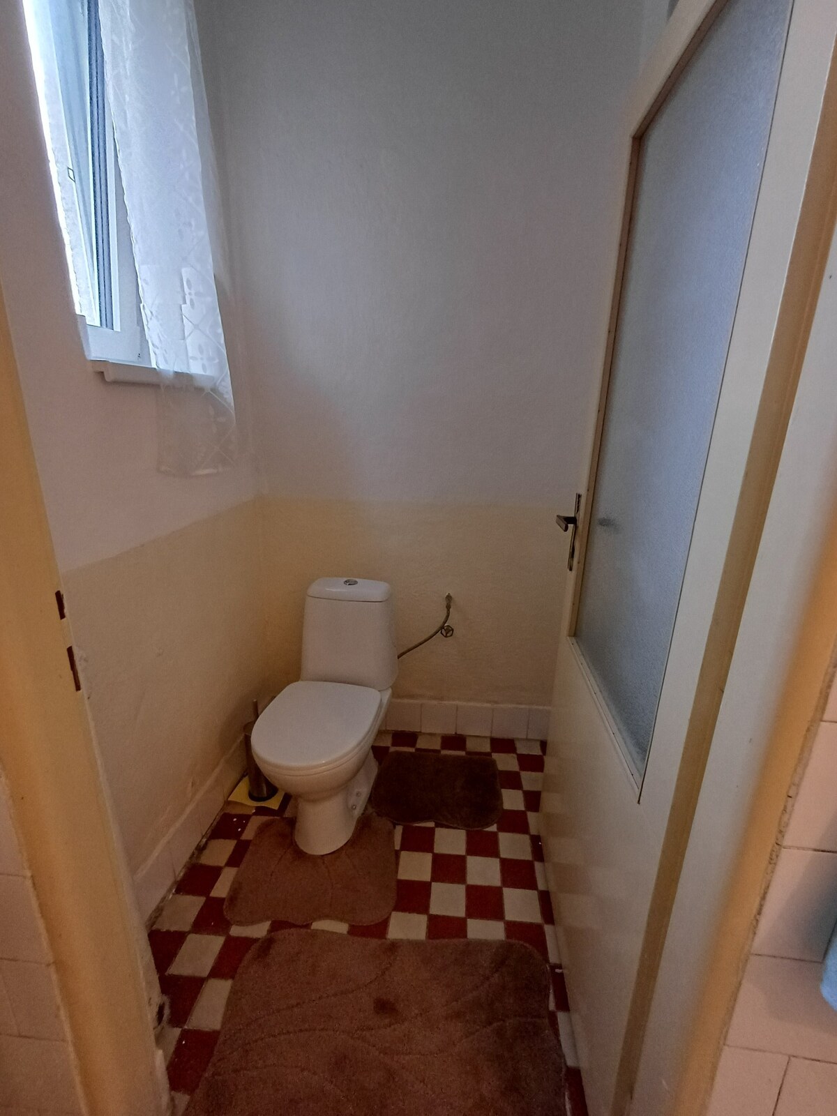 Pekný rodinný s nádherným výhladom. — foto 14