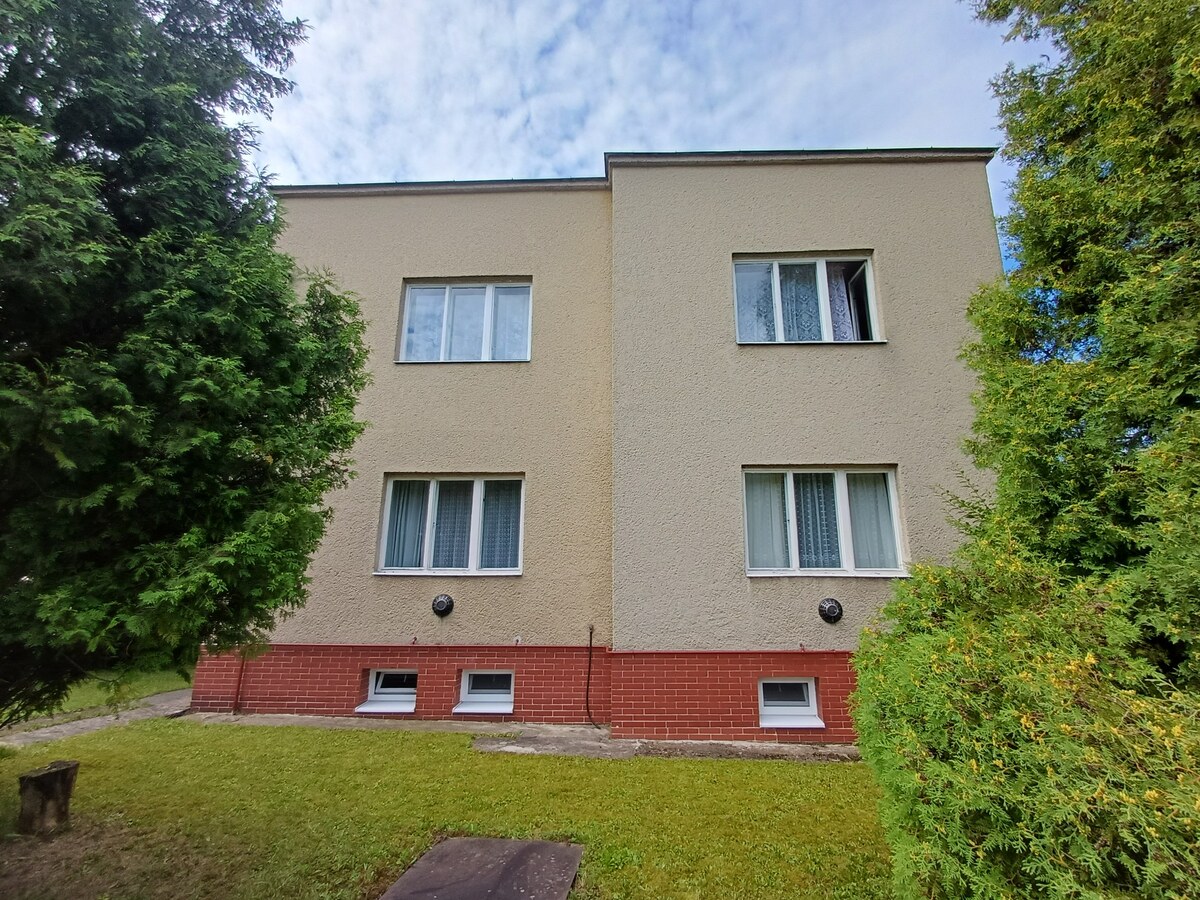 Pekný rodinný s nádherným výhladom. — foto 3
