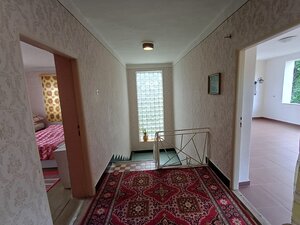 Pekný rodinný s nádherným výhladom. — foto 10