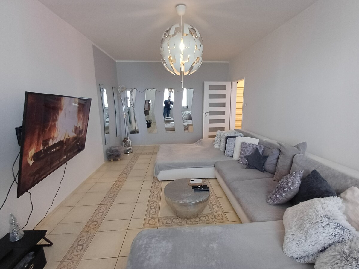 Znížená cena! 4 izbový dvojgeneračný byt s rozlohou 91m2