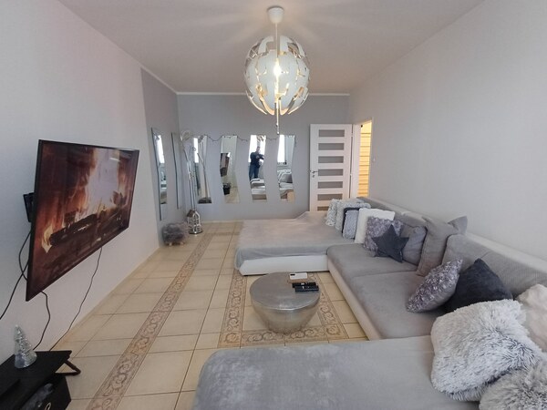 Znížená cena! 4 izbový dvojgeneračný byt s rozlohou 91m2
