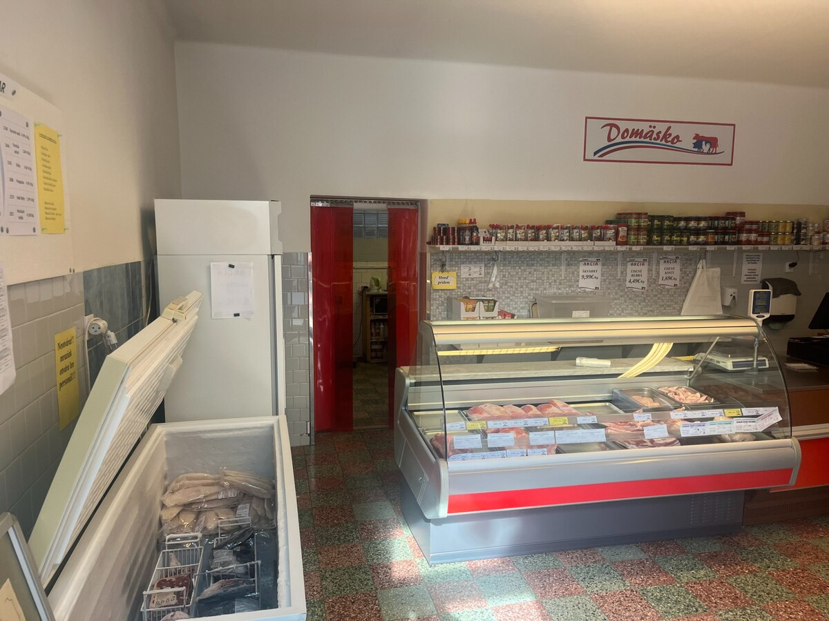 Predaj obchodného priestoru v meste Dobšiná — foto 9