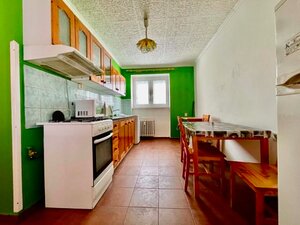Tehlový 2-izbový byt s 2 pivnicami, Komárno — foto 1